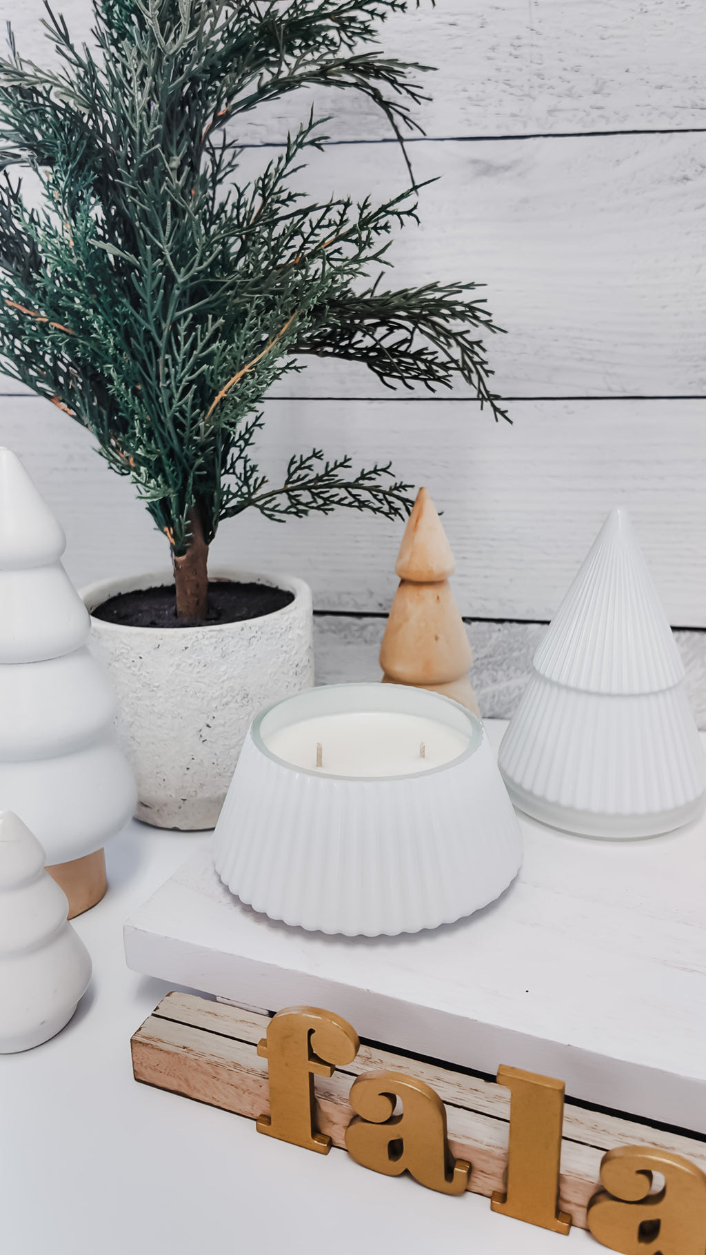 Noel Ember Double Wick Candle