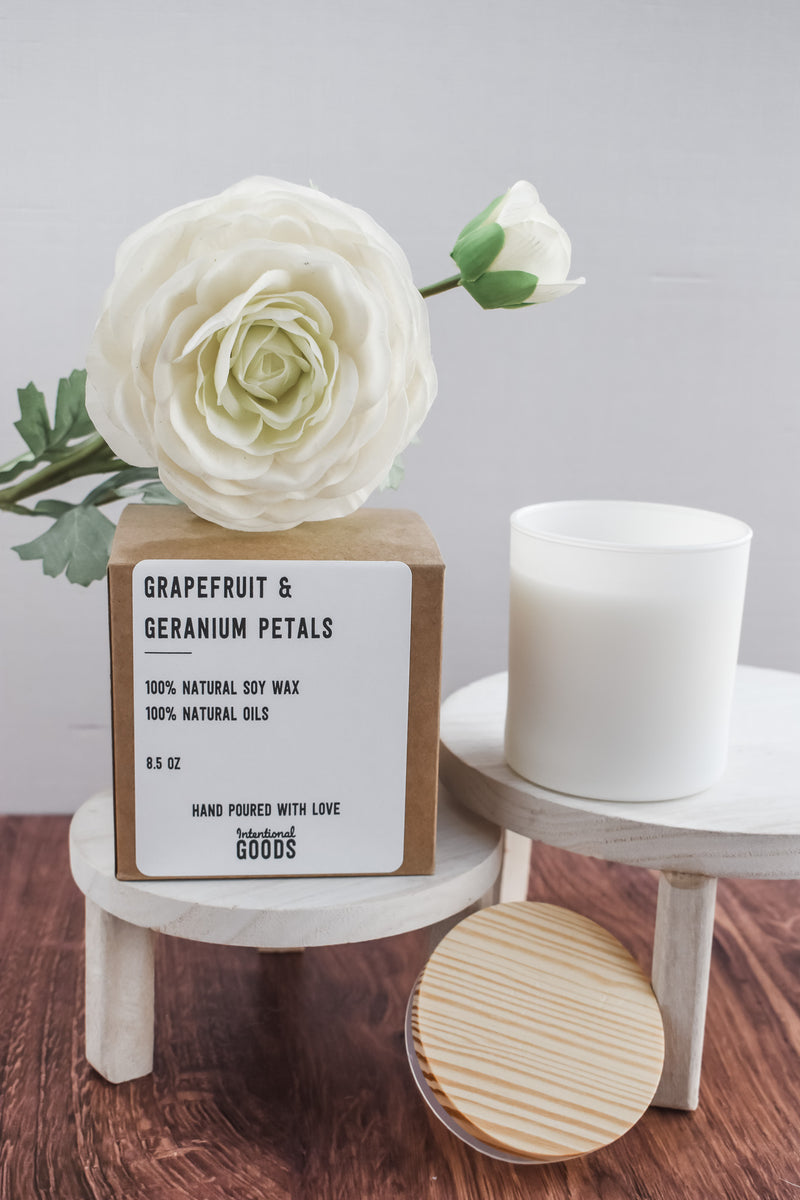 Grapefruit & Geranium Petals Candle